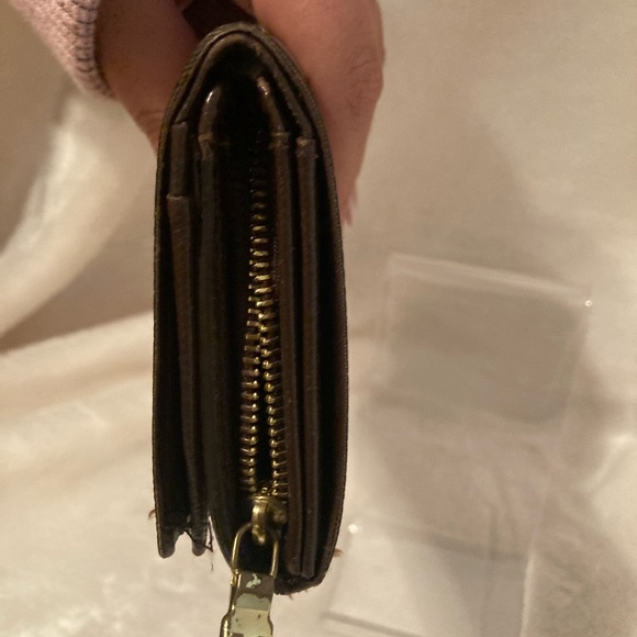 Louis Vuitton Tresor Damier Ebene Bi-fold Wallet - Picture 5 of 6